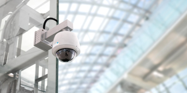 Reformas Integrales de Tiendas y Locales  Comerciales en Rivas - Vaciamadrid · Instalación Sistemas de Seguridad y Videovigilancia